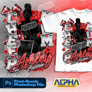 Puede incluir: Un diseño de camiseta blanca con temática de animadora. El diseño presenta el nombre "Ashley, Team Captain" en escritura roja, junto con la palabra "CHEER MOM" en plata y acentos rojos, estrellas y lazos. El diseño es un archivo de Photoshop listo para imprimir.