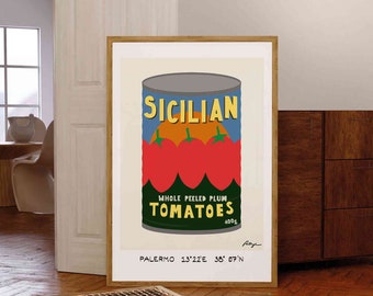 Pode incluir: Uma ilustração de estilo vintage de uma lata de tomates inteiros descascados de ameixa siciliana. A lata é vermelha, azul e amarela com o texto "SICILIAN", "WHOLE PEELED PLUM TOMATOES", "400g", e "PALERMO 13°22'E 38°07'N".