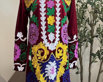 Tajiki Suzani Red Chakan