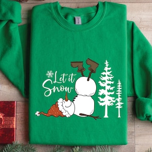 Let it Snow Christmas Snowman Sweatshirt, Christmas Sweatshirt, Christmas Shirts for Women, Snowman Shirt,Snowman T-Shirt,Christmas Crewneck