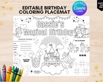 Könnte beinhalten: Ein schwarz-weißes, druckbares Maluntersetzer mit einem Einhorn-Motiv. Der Untersetzer enthält ein Schloss, Regenbögen, Sterne und den Text "Cassies Magischer Geburtstag".