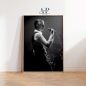 David Bowie Poster, Vintage Rock Music Icon Wall Art, Unique Gift for Bowie Fans, Limited Edition Ziggy Stardust Home Decor