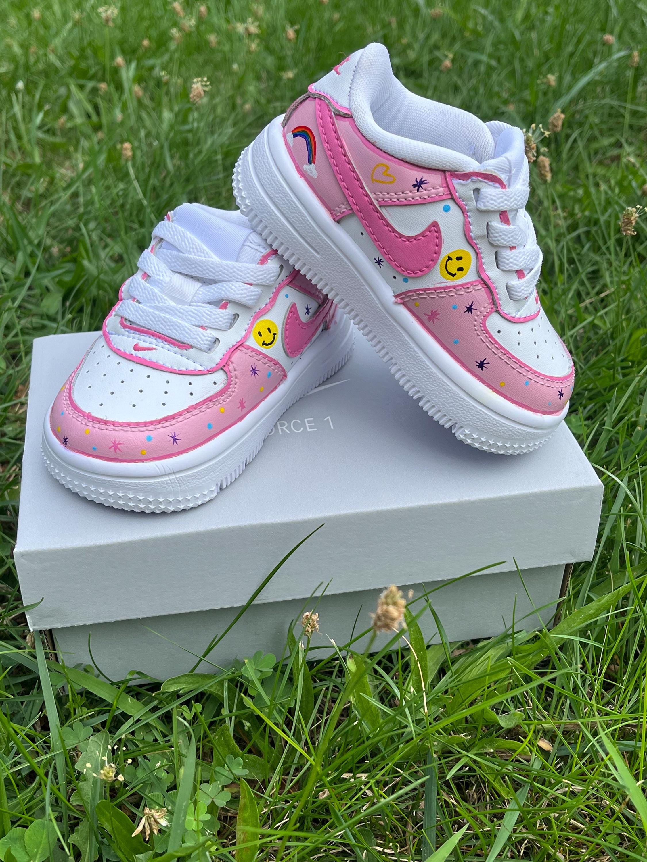 Nike Smiley Face Shoes - Etsy