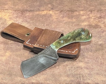 Horizontal and Vertical carry custom knife