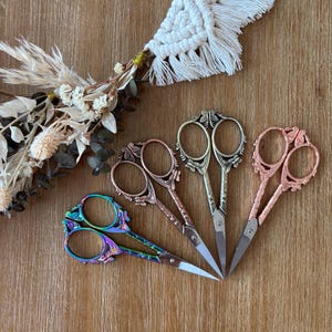 Butterfly Embroidery Scissors * Needlework * Cross-stitch * Crafting