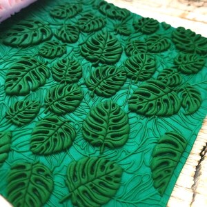 Rouleau texturé Feuilles de Monstera - Motif de feuilles tropicales pour pâte polymère et poterie