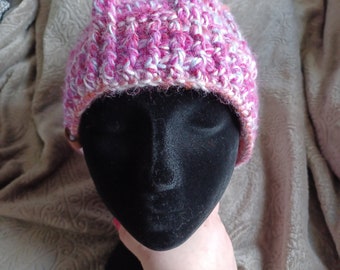 Gorro cálido con pompón