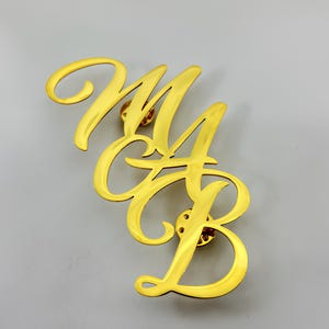 Nombre inicial personalizado Pin de solapa / Regalo de boda Pin de solapa Nombre inicial / Regalo para los mejores hombres y papá / Broche inicial Pin Hombres Regalos de boda