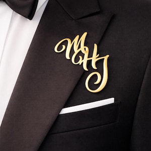 Personalized Initial Name Lapel Pin | Wedding Gift Lapel Pin Initial Name | Gift for Best Men and Dad | Initial Brooch Pin Men Wedding Gifts