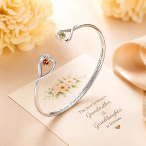 Personligt armband med hjärtformad födelsesten | Smycken för mormor och barnbarn för alltid | Elegant gåva till mormor