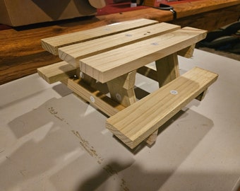 Build Your Own Squirrel Picnic Table Feeder Kit