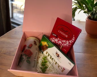 Custom Name Gift Box: Frosted Glass Iced Coffee Cup, Chocolate