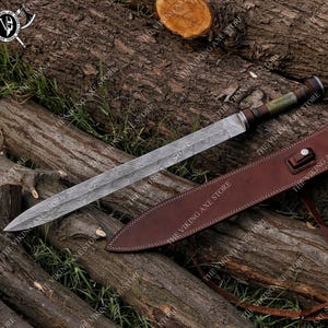 Hand Forged Damascus Steel Viking Sword: Cosplay Larp Cutlass