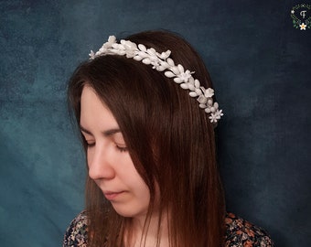 Wax Flower Tiara, Wax Wreath, White Wedding Crown, Floral Wax Crown, Wedding Wax Hairwreath, Unique