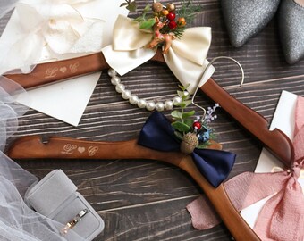 Bridal Wedding Hangers 2pcs with Bow Buckle, Personalized Engraved Bridesmaid Name Hanger,Wooden Bridal Dress Hanger,Wedding Name Hangers
