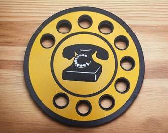 Reproducción vintage de un cartel publicitario de teléfono público de los años 50 y 60, teléfono SIP, placa decorativa local.