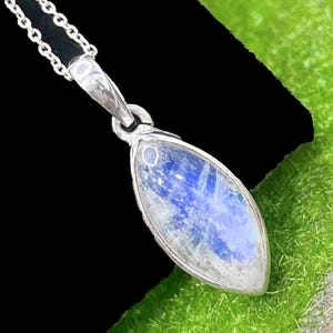 Natural Blue Fire Moonstone Pendant, Blue Cabochon Pendant, Charm Pendant 100% Natural Moonstone, Solid 925 Silver Pendant Woman Pendant