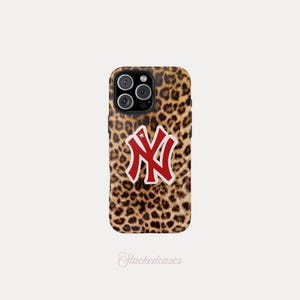 NYC チーター レッド iPhoneケース
