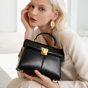 Bolso de hombro de cuero / Bolso portátil con cierre para mujer / Bolso con asa superior de piel de vaca / Bolso de cuero genuino / Regalo para ella / Regalo para el Día de la Madre