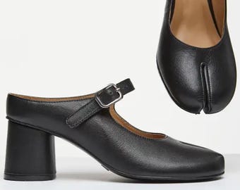 Black Leather Tabi Mary Janes: Block Heel Pumps