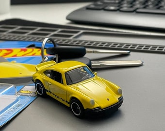 Porsche 911 Carrera RS 2.7 In Resina &ndash; Modello Scala 1/64 Curitiba64, Giallo, Edizione Limitata