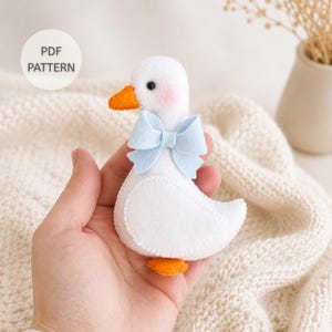 Baby Goose Sewing Pattern – Felt Farm Animal PDF for Nursery Decor