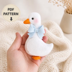 Baby Goose Sewing Pattern – Felt Farm Animal PDF for Nursery Decor