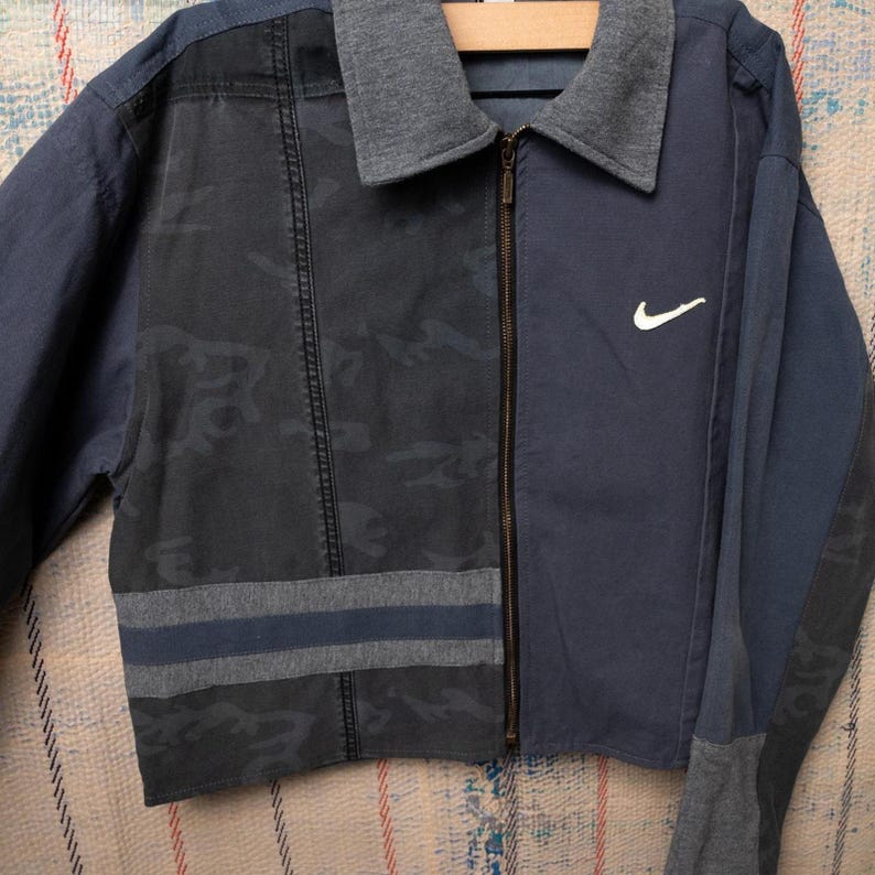 Chaqueta Nike corta reciclada personalizada. Talla: imagen 3