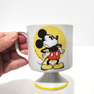 Taza de café de cerámica vintage de 8 oz con pedestal de Mickey Mouse de Walt Disney imagen 8