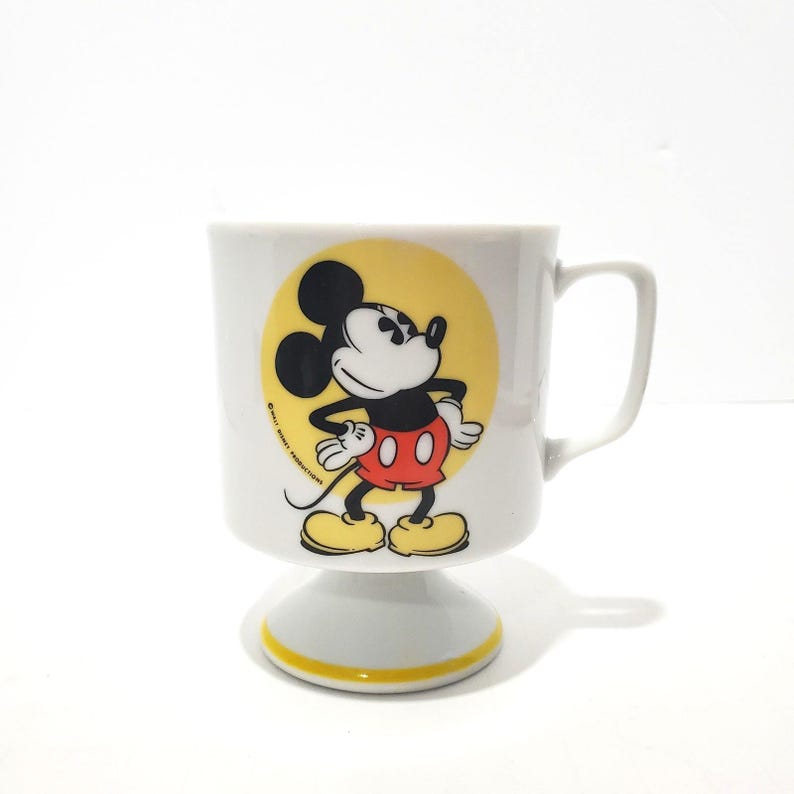 Taza de café de cerámica vintage de 8 oz con pedestal de Mickey Mouse de Walt Disney imagen 1