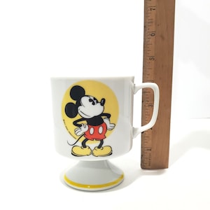 Taza de café de cerámica vintage de 8 oz con pedestal de Mickey Mouse de Walt Disney imagen 2