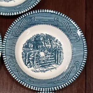5 Currier and Ives Nappy Bowls in Blue and White By Royal