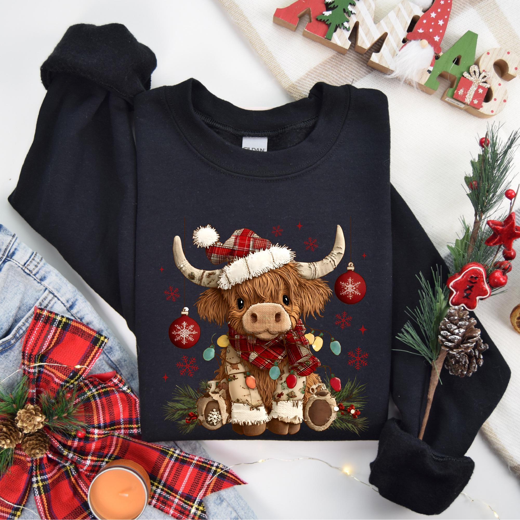 Christmas Cow Sweatshirt, Trendy Cute Highland Cow TShirt, Women Cow Lover Gift, Farmer Christmas Gift, Cow Xmas Holiday Tee