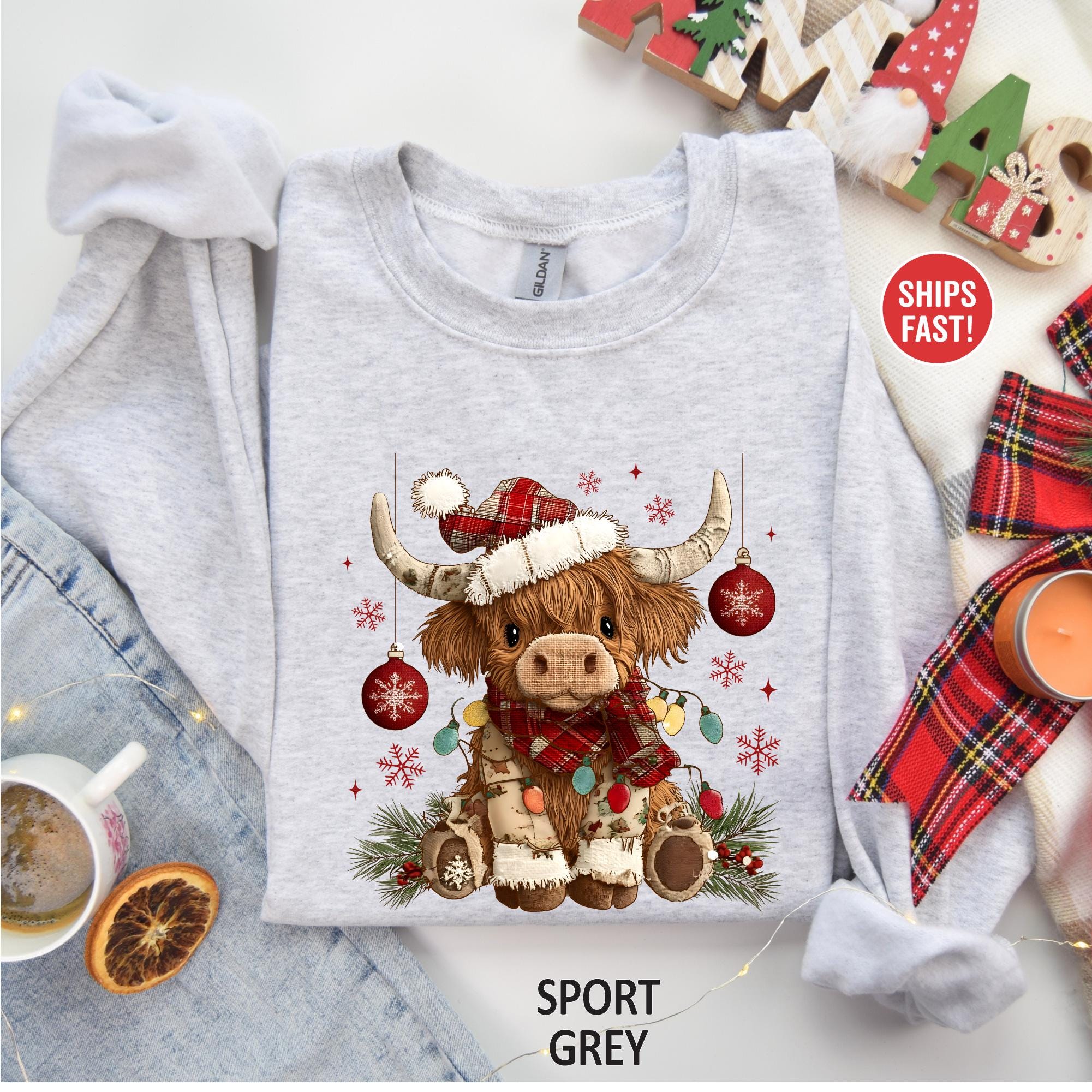 Christmas Cow Sweatshirt, Trendy Cute Highland Cow TShirt, Women Cow Lover Gift, Farmer Christmas Gift, Cow Xmas Holiday Tee