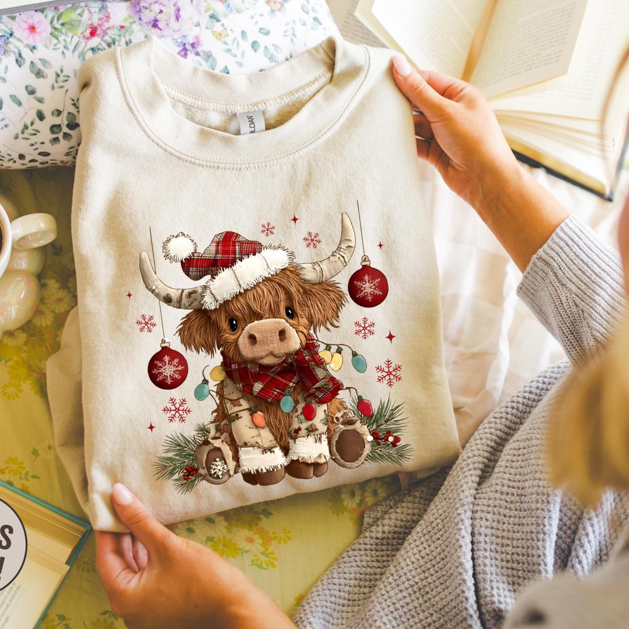 Christmas Cow Sweatshirt, Trendy Cute Highland Cow TShirt, Women Cow Lover Gift, Farmer Christmas Gift, Cow Xmas Holiday Tee