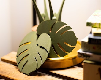 3D-Printed Monstera Plant with Magnetic Detachable Leaves: Multi-Use Coaster Set and Plant Decor