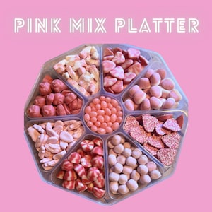 Pretty in Pink Sweet Sharing Platter Birthday Party Hen do Baby Shower Gender Reveal Pick and Mix. immagine 1