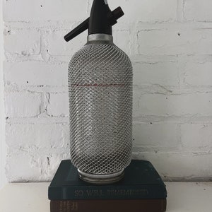Vintage Ace Soda Siphon 1950s mesh outside barware midcentury modern MCM