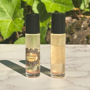 Aphrodite Roll On Perfume Oil | Greek Mythology Goddess Ritual Spell Oil | Deity Fragrance