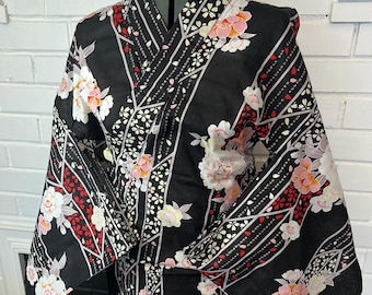 Japanese Yukata – Black Floral Print with Sakura Pattern | Women's Summer Kimono
