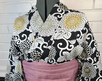 Japanese Yukata – Black with Gold and White Chrysanthemum, Size M-L