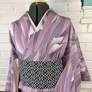 Japanese Vintage Komon Kimono: Purple Floral Awase, Size S