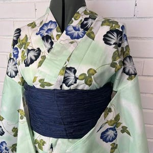 Japanese Yukata & Obi Set – Mint Green Morning Glory (Asagao) Yukata with Crinkled Navy Heko Obi