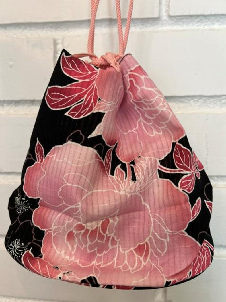 Japanese Yukata 5-Piece Set – Black with Pink Peony Floral Print, Women's Cotton Kimono with Obi & Accessories image 5