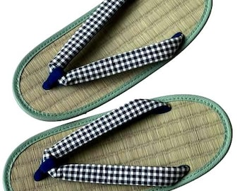 Japanese natural igusa (rush grass) Zori Sandals | Traditional Footwear for Healthy Foot Development