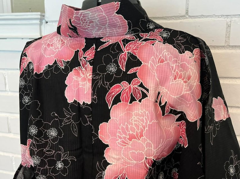 Japanese Yukata 5-Piece Set – Black with Pink Peony Floral Print, Women's Cotton Kimono with Obi & Accessories image 18