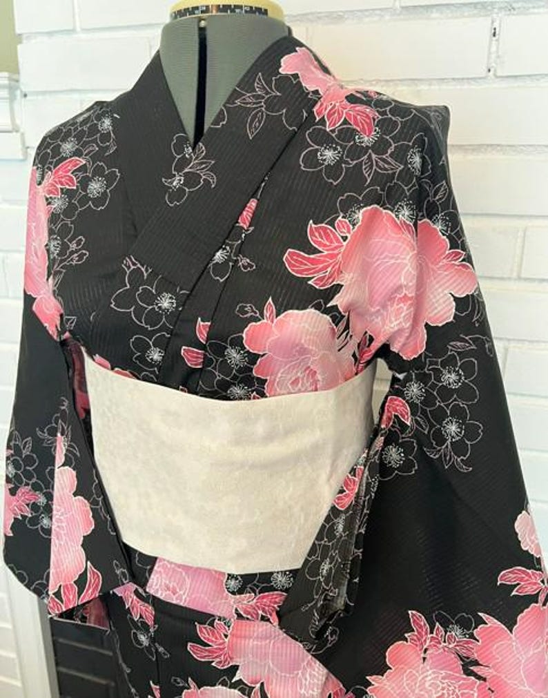 Japanese Yukata 5-Piece Set – Black with Pink Peony Floral Print, Women's Cotton Kimono with Obi & Accessories