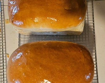 White bread loaves
