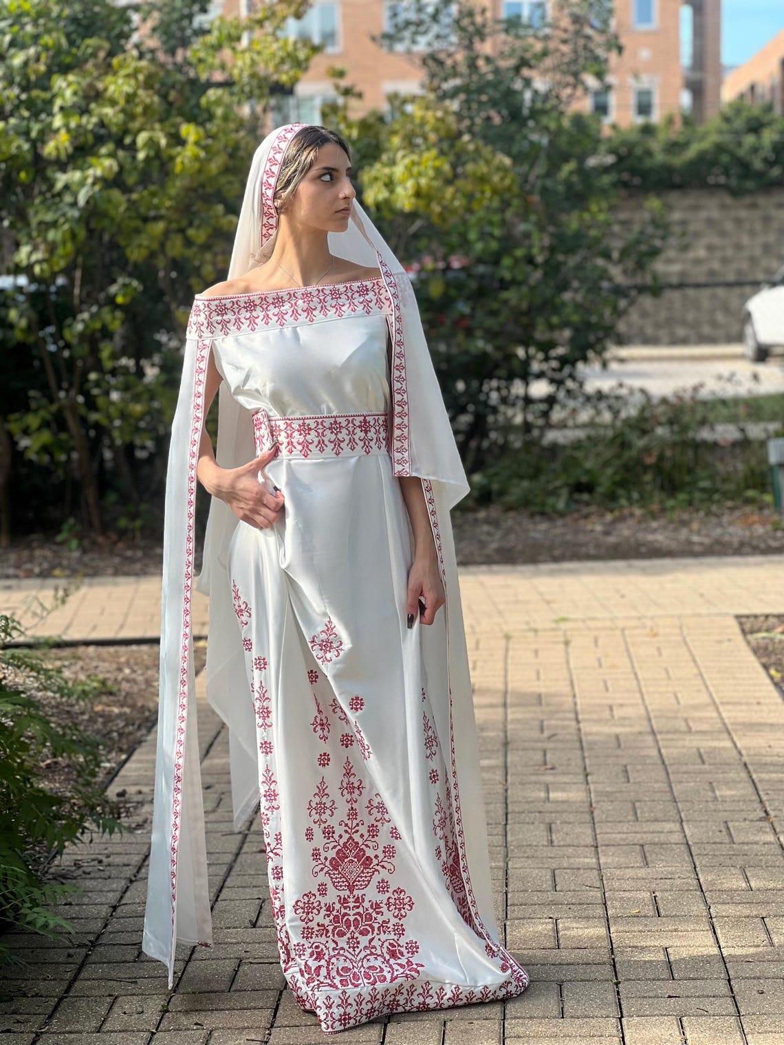 White/Red Satin Bridal Thobe II