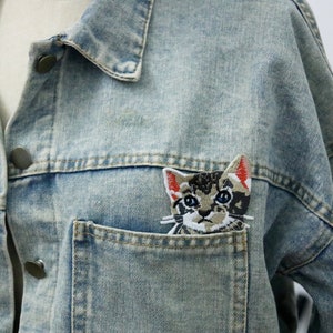 cute pocket cat patch, kitty patch, iron on patch, embroidered patch, applique, patch for jacket, patch for backpack